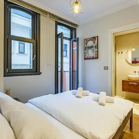 Lägenhet Modern House With Central Location In Beyoglu